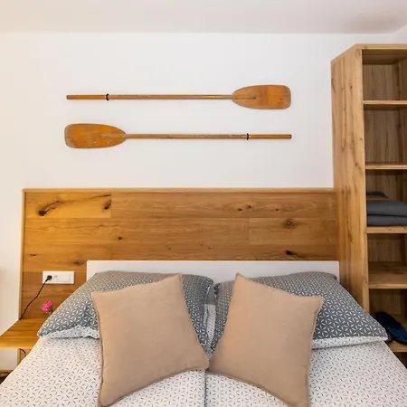 Old Boatman's House Apartment