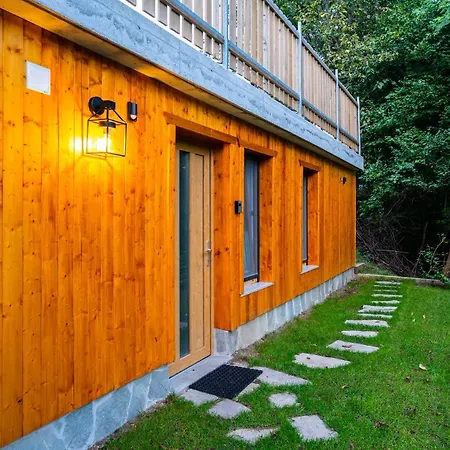 Old Boatman's House Apartman *