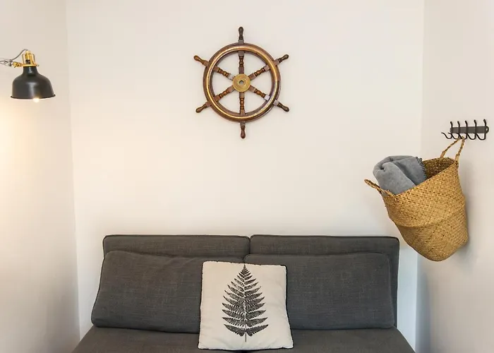 Old Boatman's House * Bled